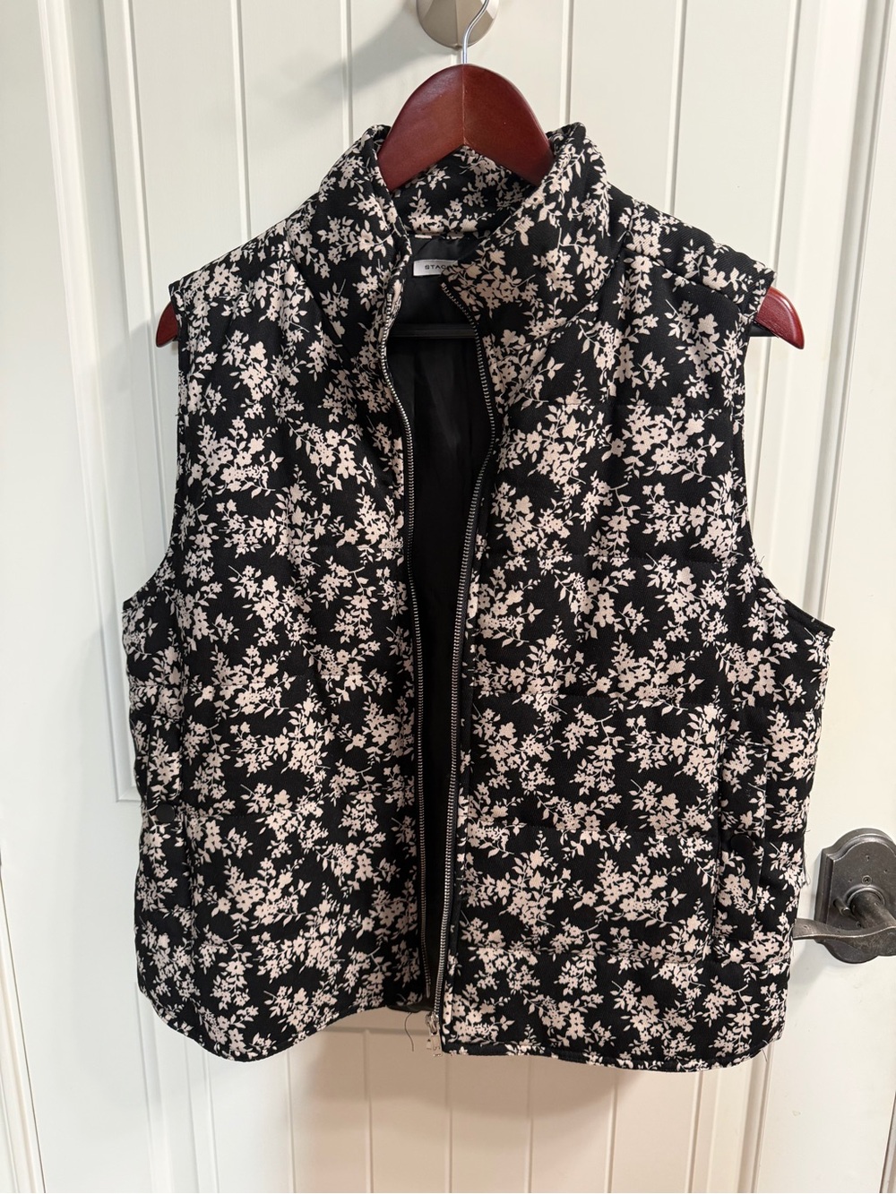 Staccato Black Floral Quilted Puffer Vest